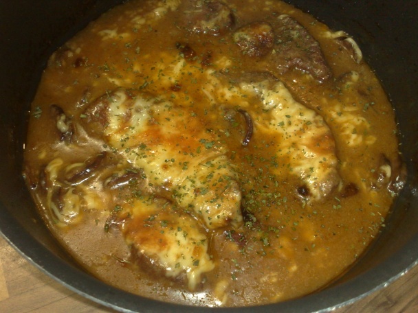 Hovädzie s klobáskou z jedného hrnca(fotorecept) - obrázok 10