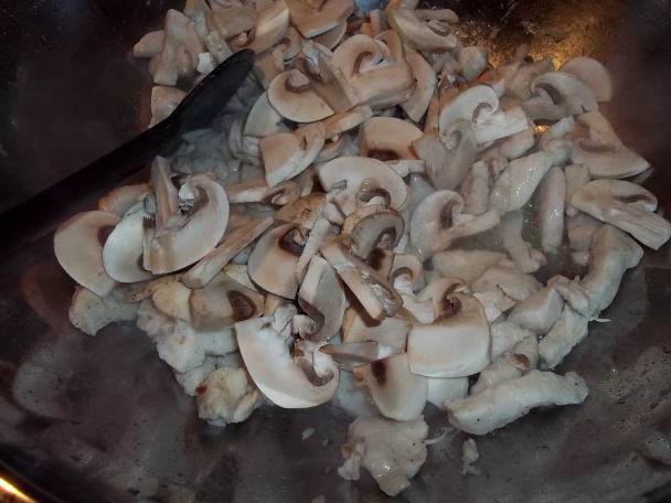 Kuracia pochúťka vo woku (fotorecept) - obrázok 4