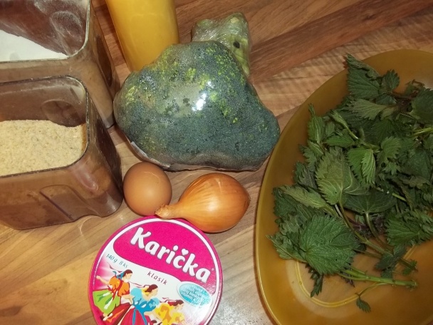 Brokolicová polievka so žihľavou (fotorecept) - obrázok 1