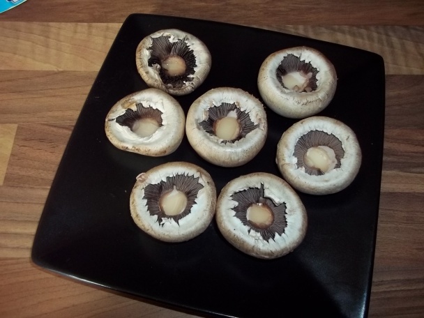 Grilovaná sviečkovica s plnenými šampiňónmi (fotorecept) - obrázok 3