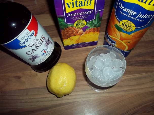 Cassis koktail - obrázok 1