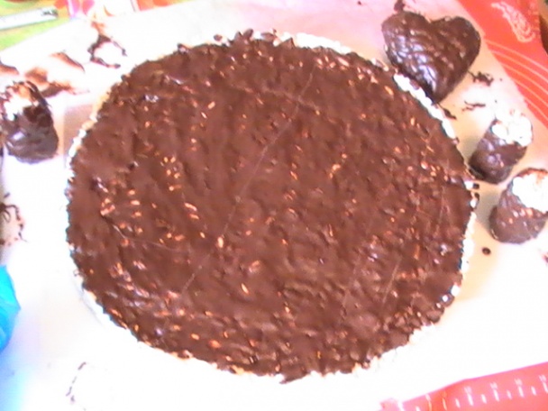 Torta pre nadšenú šičku patchworkových diek (fotopostup) - obrázok 1