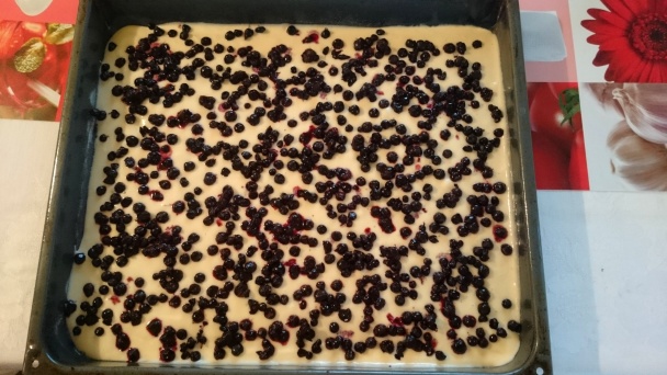 Koláč z nevyšľahaných bielkov (fotorecept) - obrázok 2