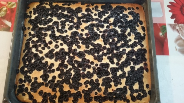 Koláč z nevyšľahaných bielkov (fotorecept) - obrázok 4