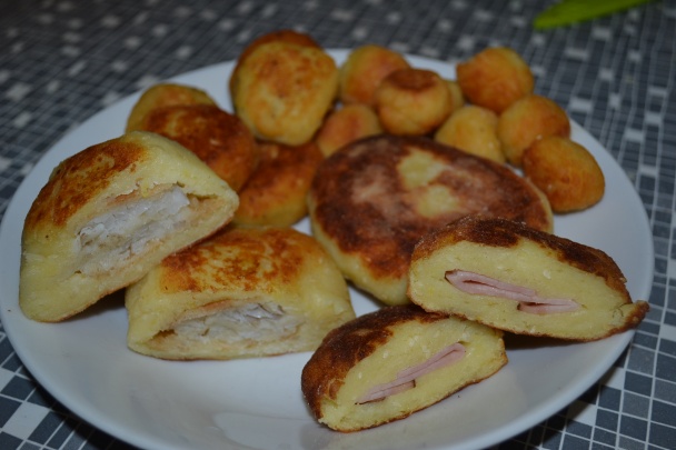 Plnené placičky zo zemiakovej kaše - obrázok 8