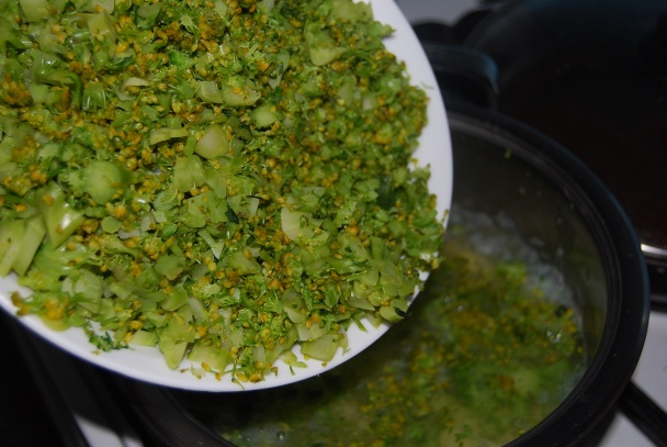 Brokolicová polievka - obrázok 2