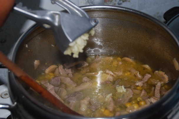 Pliecko na hrášku, kukurici a šampiňónoch (fotorecept) - obrázok 6