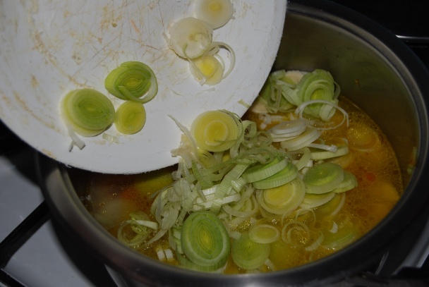 Česká ,,bramboračka,, s houbama - obrázok 5