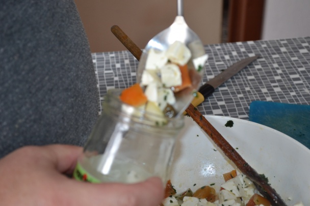 Domáci syr v oleji (fotorecept) - obrázok 8