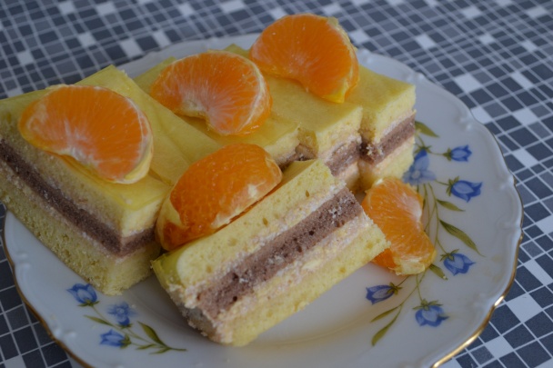 Tvarohovo-marhuľové rezy s mandarínkou (fotorecept) - obrázok 15