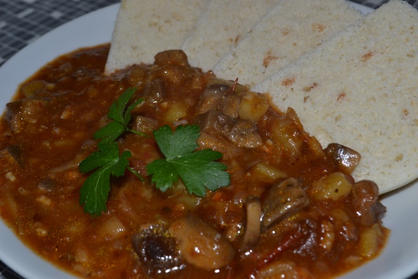 Pečeňovec dubový a gulášik z neho (fotorecept) - obrázok 14