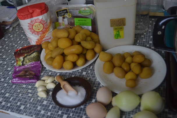 Bramborové knedlíky plnené bravčovou pečienkou (fotorecept) - obrázok 1