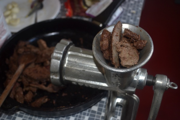 Bramborové knedlíky plnené bravčovou pečienkou (fotorecept) - obrázok 7