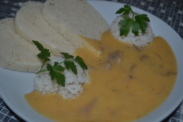 Paprikáš z morčacích stehien (fotorecept) - obrázok 13