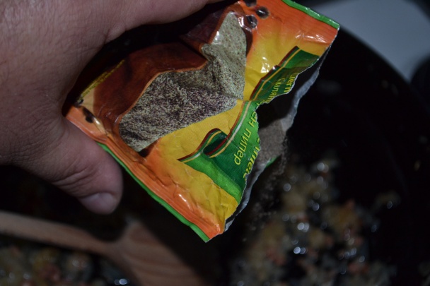 Hrachovo-krúpová kaša s údeným na hubách (fotorecept) - obrázok 7