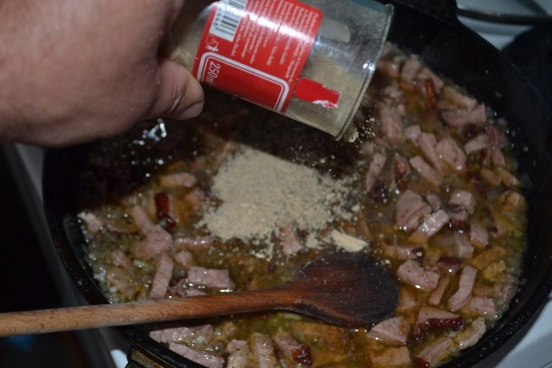 Hrachovo-krúpová kaša s údeným na hubách (fotorecept) - obrázok 11