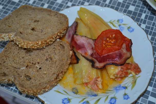 Zapečené papriky so syrom a salámou (fotorecept) - obrázok 9