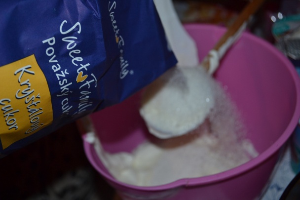 Piškótovo-smotanová „torta“ - nepečená (fotorecept) - obrázok 4