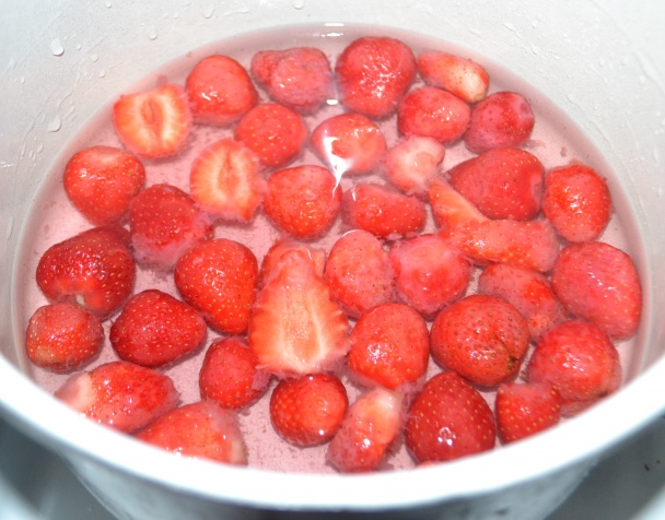 Jahodová polievka (fotorecept) - obrázok 2