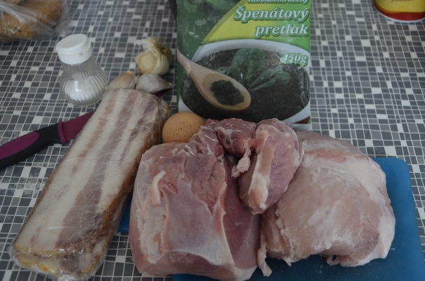 Bravčové stehno v slanine (fotorecept) - obrázok 1