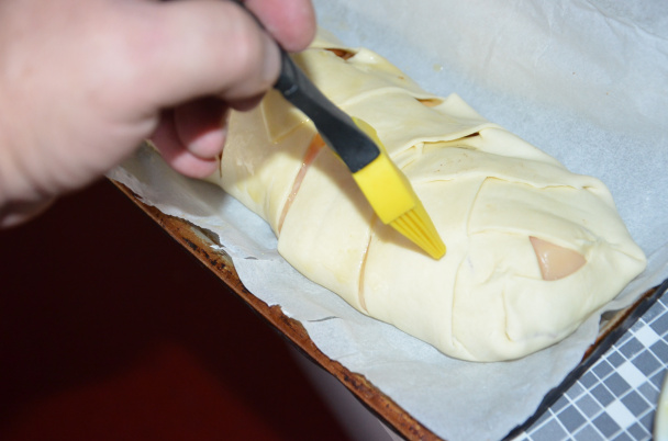 Štrúdľa s piškótami, jablkom a pudingom (fotorecept) - obrázok 4