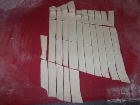 Slané tyčinky z lístkového cesta (fotorecept) - obrázok 1