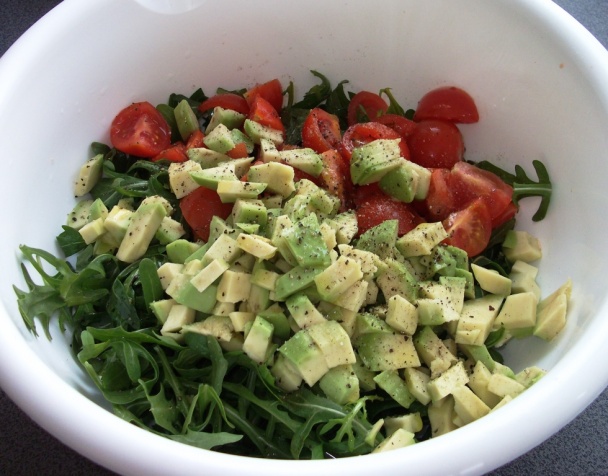 Grilovaný encián s rukolovo-avokádovým šalátom (fotorecept) - obrázok 5