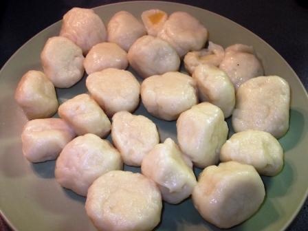 Broskyňové gule (fotorecept) - obrázok 8