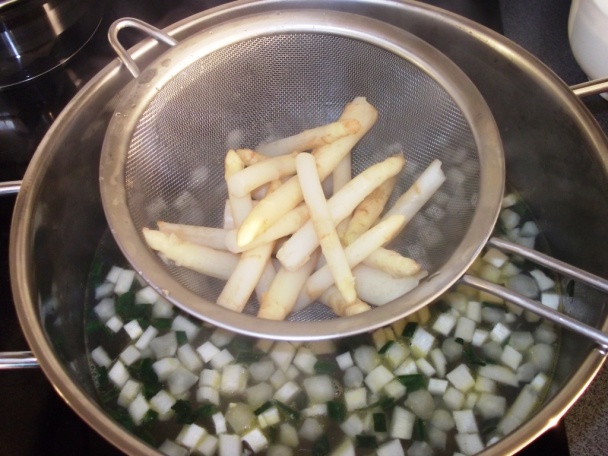 Špargľový krém (fotorecept) - obrázok 7