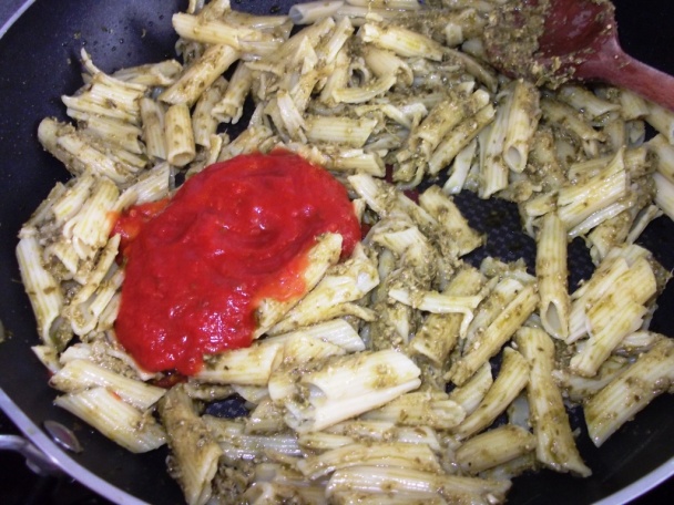 Penne s bazalkovým pestom (fotorecept) - obrázok 3