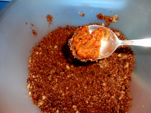 Raw orechovo-kakaový koláčik (fotorecept) - obrázok 7