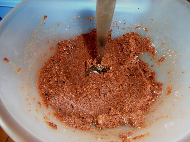 Raw orechovo-kakaový koláčik (fotorecept) - obrázok 9