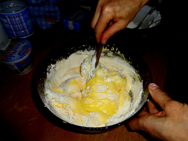 Obrátený slivkový koláč (fotorecept) - obrázok 3