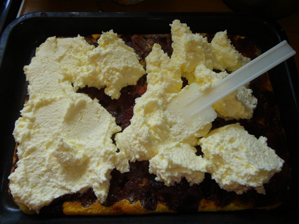 Obrátený slivkový koláč (fotorecept) - obrázok 8