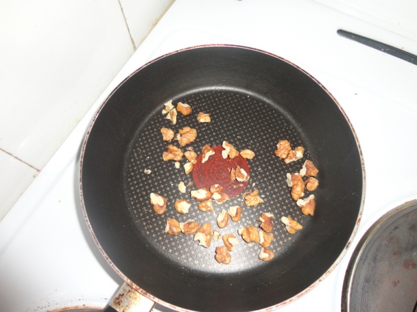 Quinoa s červenou repou pečenou na víne a bylinkách (fotorecept) - obrázok 4