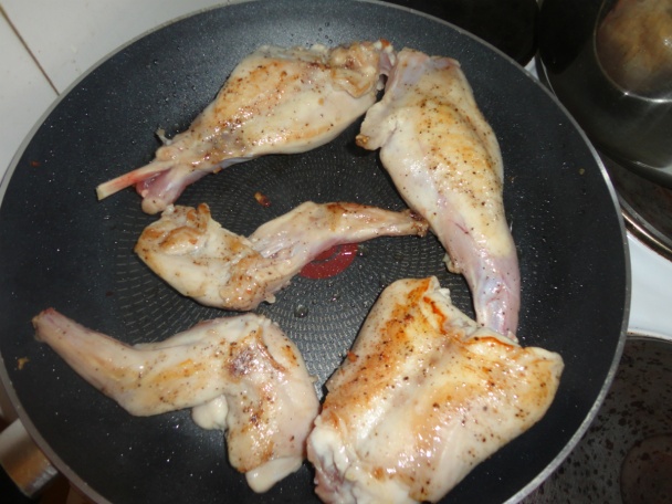 Voňavý králik na olivách - obrázok 3