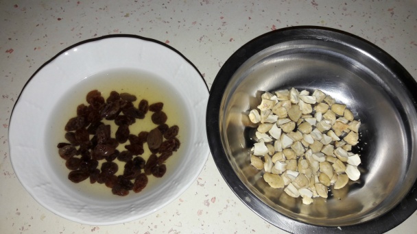 Hrozienková karí ryža s kešu a ananásom (fotorecept) - obrázok 4