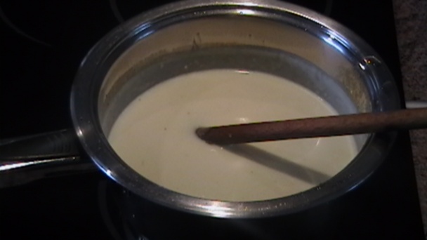 Vežičky s mäsovo-šampiónovou omáčkou (fotorecept) - obrázok 5