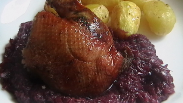 Pečená kačica plnená jablkom & červená kapusta na karameli (fotorecept) - obrázok 7