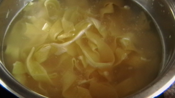 Pappardelle so smotanovo-šampiňónovou omáčkou (fotorecept) - obrázok 5