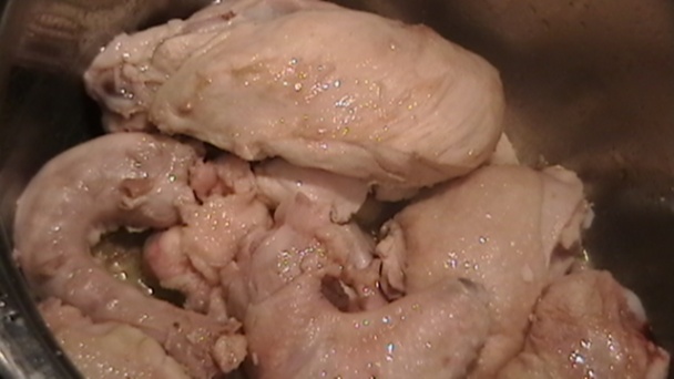 Čínska kapusta s kuracím mäsom a rezancami v jednom hrnci (fotorecept) - obrázok 2