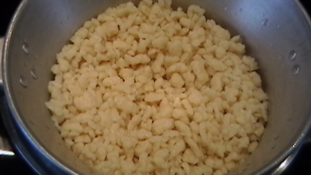 Štedrovečerná hubovo-jušková polievka so scirankou (fotorecept) - obrázok 4