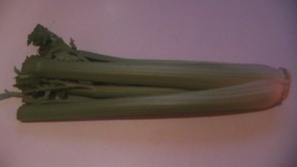 Polievka zo stonkového zeleru, mrkvy a ovsených vločiek (fotorecept) - obrázok 4