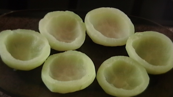 Kaleráby plnené mletým mäsom s bylinkovými paradajkami (fotorecept) - obrázok 4