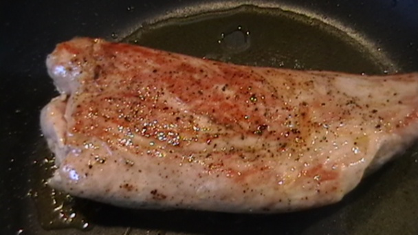 Bravčová panenka plnená sušenými slivkami a mandľami (fotorecept)    - obrázok 3