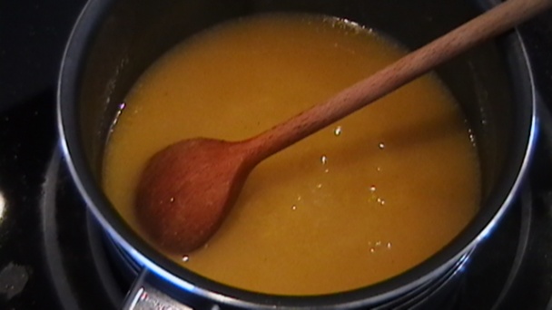 Bravčová panenka plnená sušenými slivkami a mandľami (fotorecept)    - obrázok 7