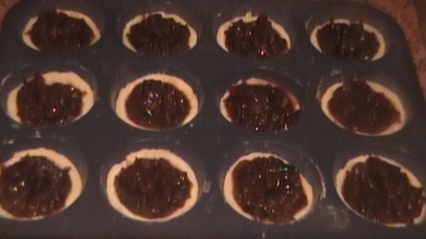 Sviečková v papilote a cibuľové koláčiky (fotorecept) - obrázok 6