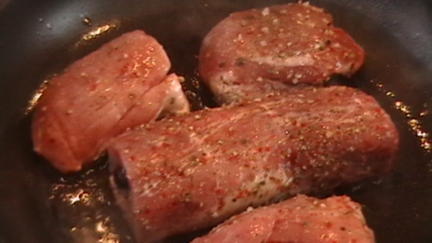 Ananás plnený panenkou so sušenými slivkami (fotorecept) - obrázok 4