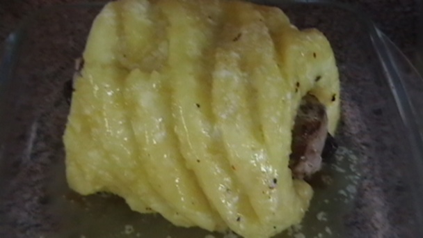 Ananás plnený panenkou so sušenými slivkami (fotorecept) - obrázok 5