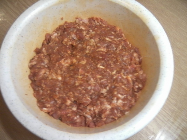 Bravčové závitky s klobáskovou plnkou (fotorecept) - obrázok 2